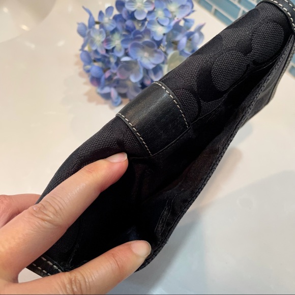 Coach Signature Monogram C Wallet - Picture 5 of 10